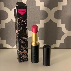 Too faced troublemaker lipstick